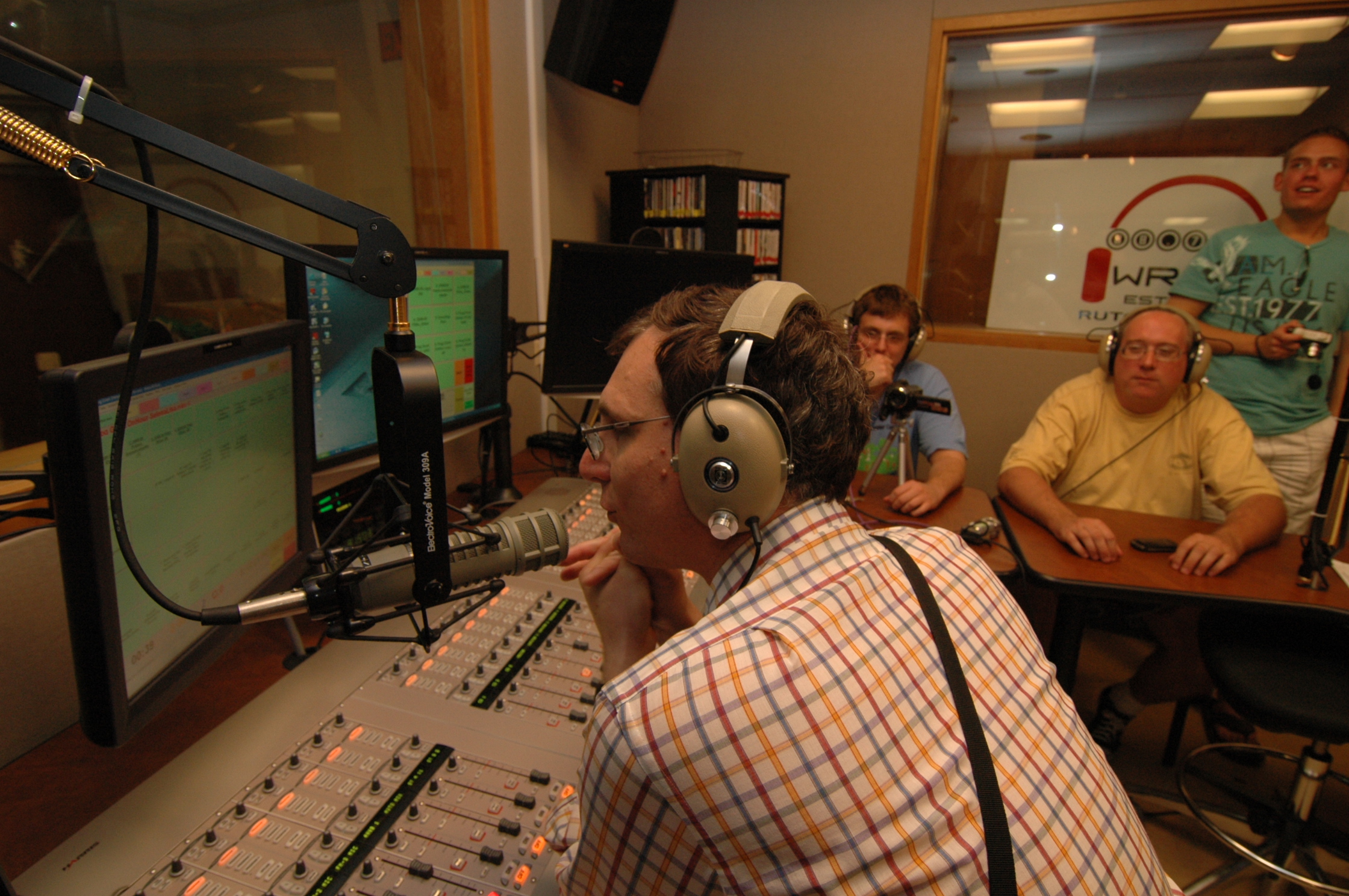 Dan Schleck Moderates the BIg Broadcast of 2009